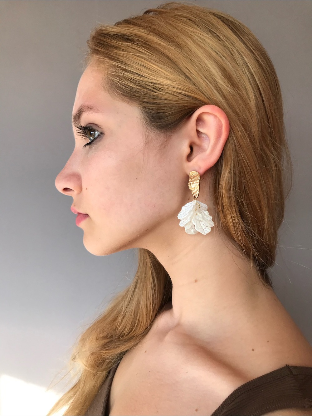 Fashion Jewelry Gold and White Leaf Drop Earrings